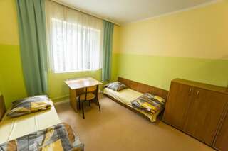 Хостелы Ondraszka Катовице Двухместный номер с 2 отдельными кроватями и собственной ванной комнатой-2