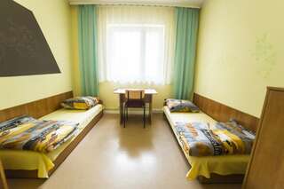 Хостелы Ondraszka Катовице Двухместный номер с 2 отдельными кроватями и собственной ванной комнатой-5